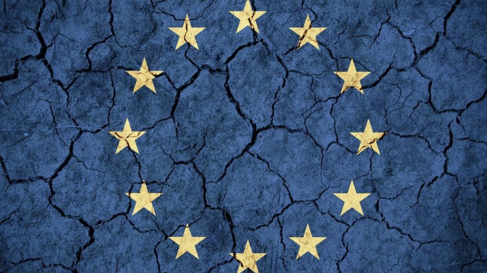 L’UE fédérale ou l’asphyxie des États – Entretien avec Marie-France Garaud (IV)