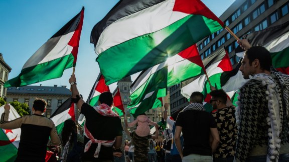 Israël : Amnesty dénonce des crimes d'apartheid contre les Palestiniens image