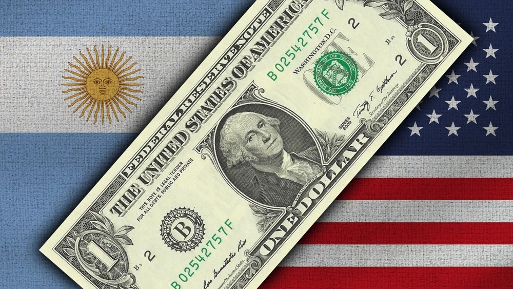 Dédollarisation : l'Argentine réduit sa dépendance à la monnaie américaine