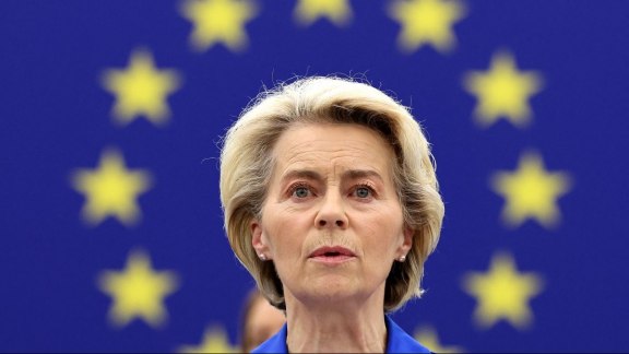 Dérives antidémocratiques de l’UE : les abus de pouvoir d'Ursula von der Leyen image