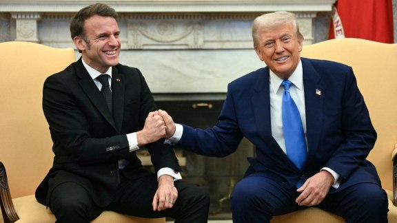 Derrière les soi-disant politiques de « simplification » se cache un capitalisme prédateur image