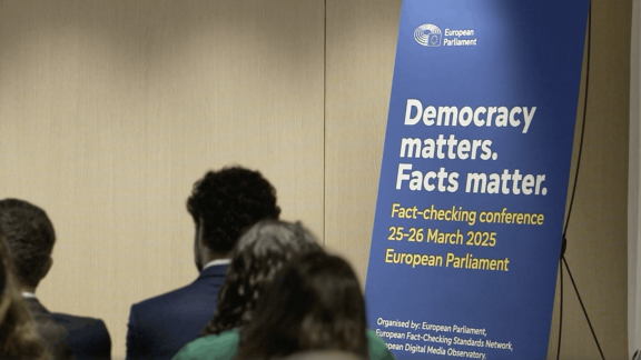 Les effets destructeurs du fact-checking sur le débat public image