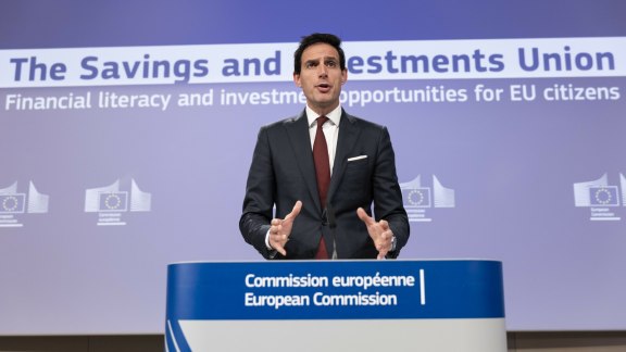 Un super-pouvoir financier à Bruxelles ? La Commission veut réorganiser la finance image