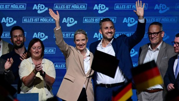 Allemagne : comment l'AfD tente de briser le barrage qui lui interdit l'accès au pouvoir image